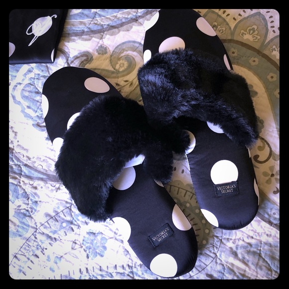 Victoria's Secret Shoes - Polka dot Victoria’s Secret slippers